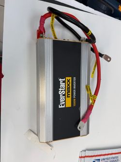 EverStart EverStart Maxx 1500 Watt Automotive Power Inverter with USB Power and Digital Display (PC1500E)- New