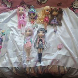 Dolls 