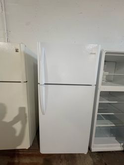 Refrigerator 30 inches wide