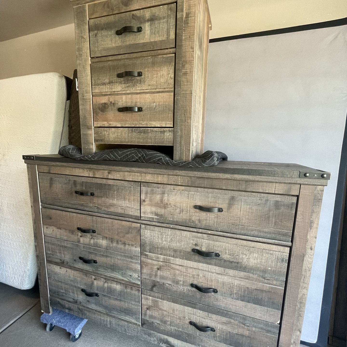 Dresser & Bedside Drawer Duo - Delivery Available*