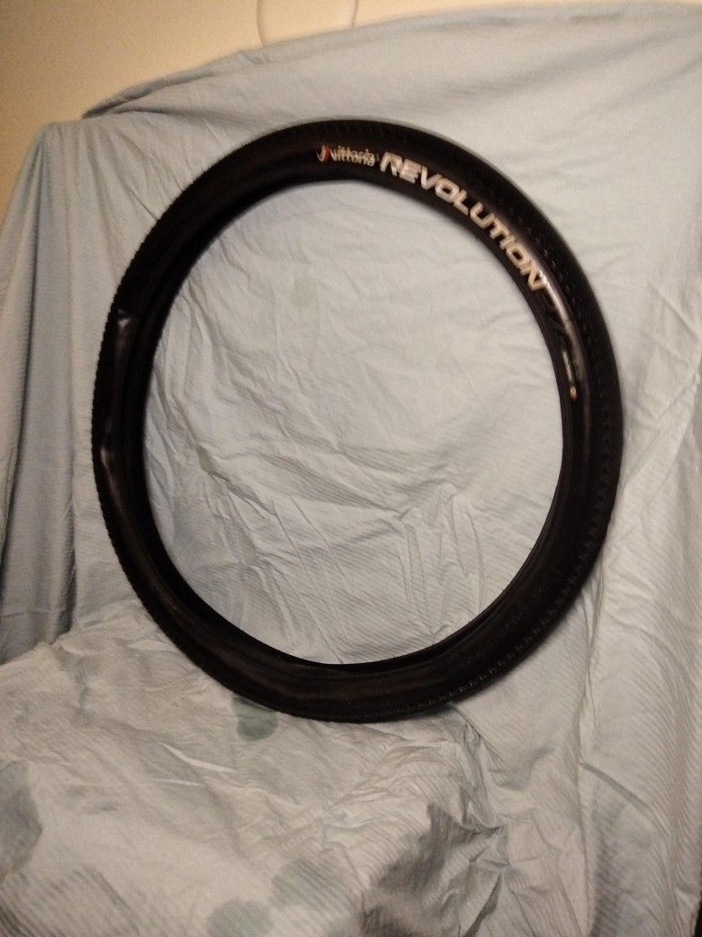 New Victtoria Revolution 27.5x2.0 Tire.