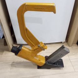 Bostich MIII Floor Stapler