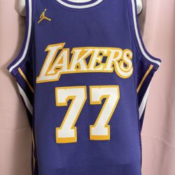 Youth Nike Jordan Los Angeles Lakers Luka Doncic #77 Purple