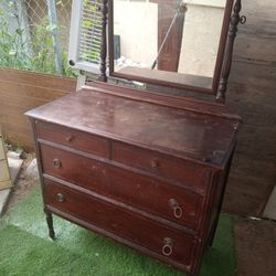 Antique Dresser With /Moving Wheels/Adjustable Mirror for Sale in San Diego, CA - OfferUp Antique Dresser With /Moving Wheels/Adjustable Mirror for Sale in San Diego, CA - OfferUp