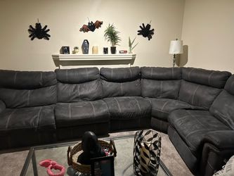Recliner couch