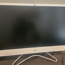 HP 24" ALL IN ONE PC... Asking 350 OBO LOOKING FOR QUICK SALE BECAUSE IM MOVING AND CANT TAKE IT 