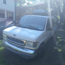 2000 E150 Van 108,000 miles, needs new engine.