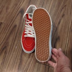 Vans..New Shows Size.8.5