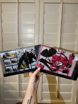 2009 Collectors Barbie Basics Clothes New In Box