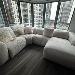 5-Piece Gray Sectional Couch – Must Go by May 1st