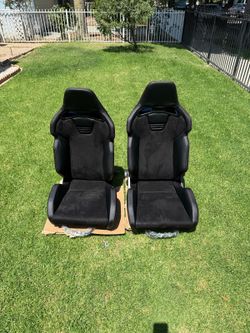 Universal Racing Seats