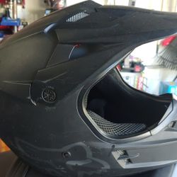 Fox motor cross helmet with goggles