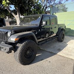 Jeep gladiator 