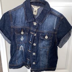 Jean jacket size medium