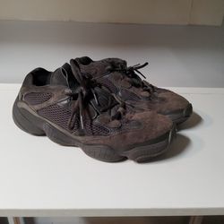 Adidas Yeezy 500 Size 11.5