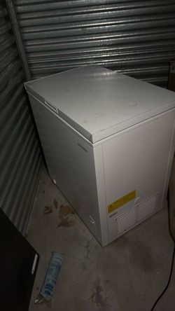 Storage Unit cleanout - Electronics