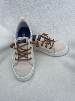 Women’s Sperry crest vibe sneakers size 6 1/2