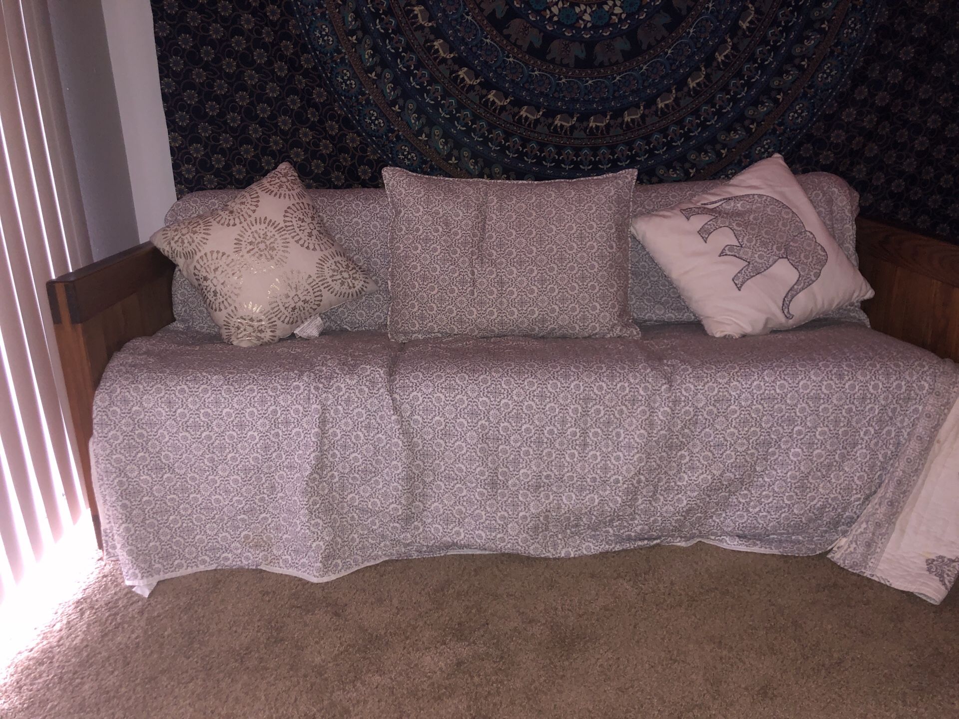 This End Up Sofa