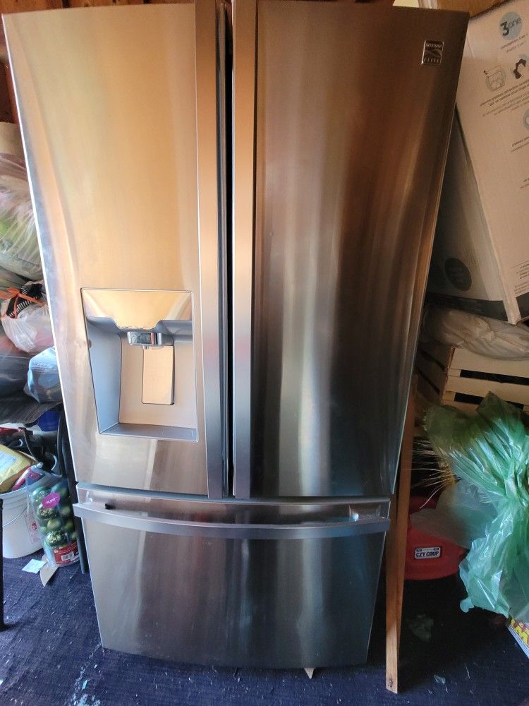 Se Vende Refrigerador For Sale Refrigerator