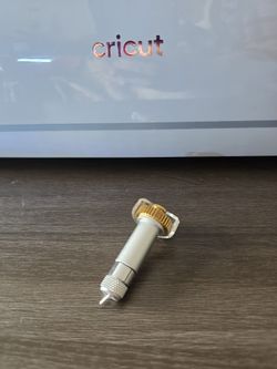 Circut Knife blade and Housing drive