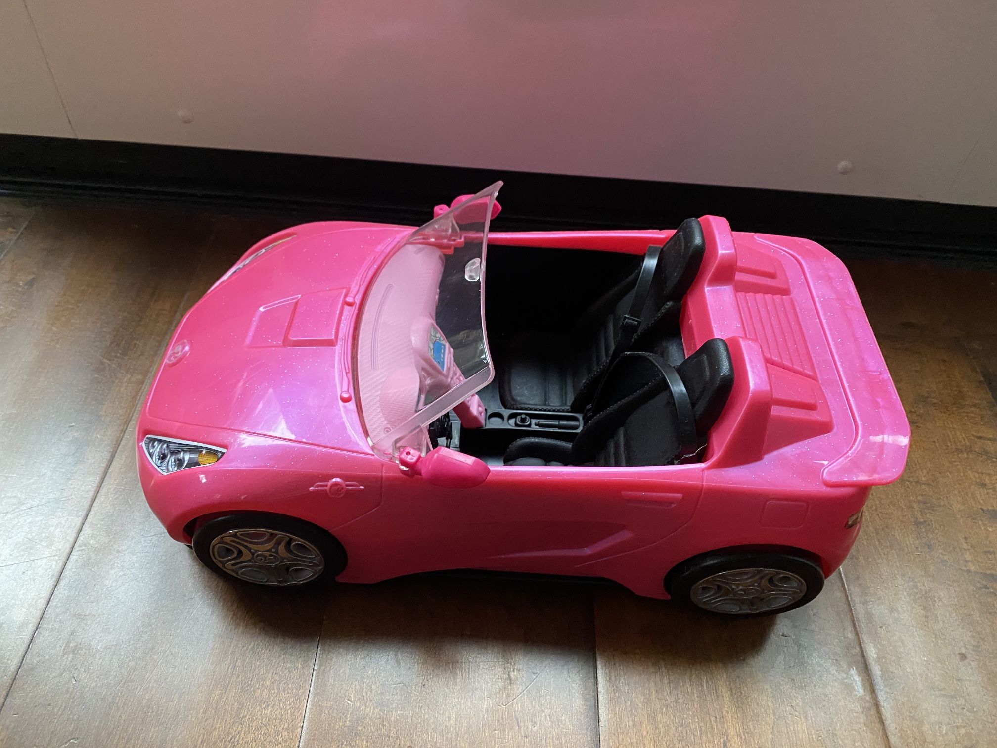 Barbie Pink sparkly Glam car with chrome hubcaps
