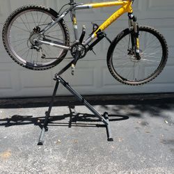 Portable Bike Repair Stand