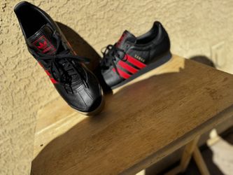 ADIDAS SAMOA SIZE 11 Black/Red
