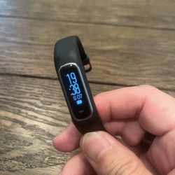 Garmin Vivosmart 4