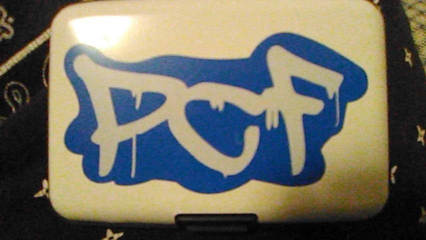 PCF Wax Battery Pen with a charger