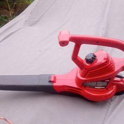 Electric Plug In Leaf Blower/Vacuum EXCELLENT QUALITY AND CONDITION 