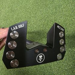 Lab MEZZ.1 MAX