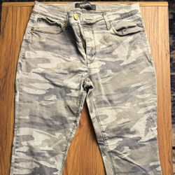 Women’s Camo Ankle Leggings Pants Mid Rise Zip Hem Size 10R