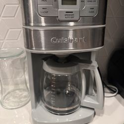 Cuisinart Stainless Steel Automatic Grind and Brew 12-Cup Coffeemaker