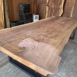 Big Live Edge Redwood Dining Table. Free Delivery 