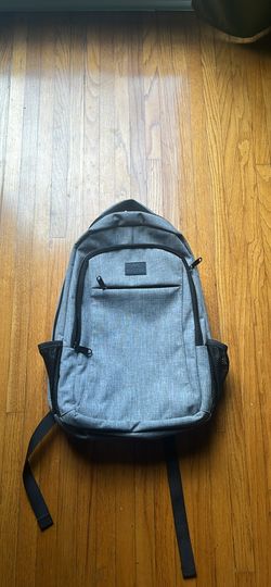 Matein 5-pocket backpack w/ built-in USB charge port