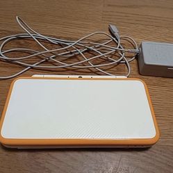 Nintendo 2ds xl white + orange