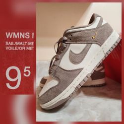 Nike Dunk Low Size 9.5 
