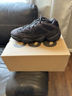 Yeezy 500