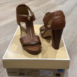 Micheal Kors Heels 
