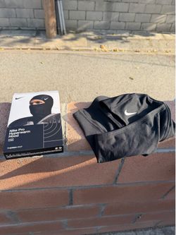 Nike Pro Balaclava ski mask