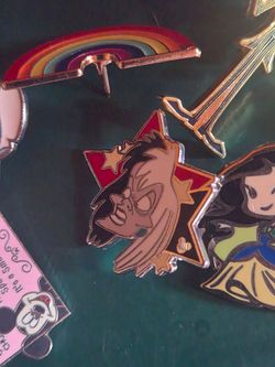 Walt Disney collectable pins
