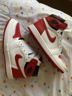 Jordan 1 Retro High OG Heritage Sz 9