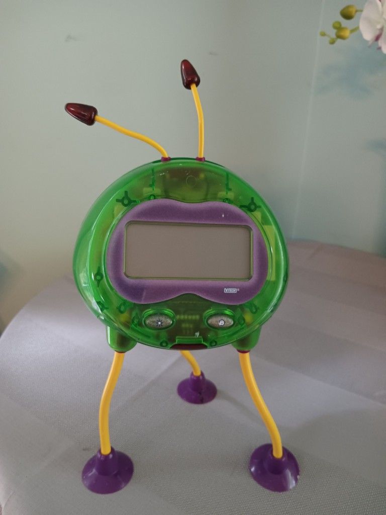 VTech Me Me Mo Alarm Clock