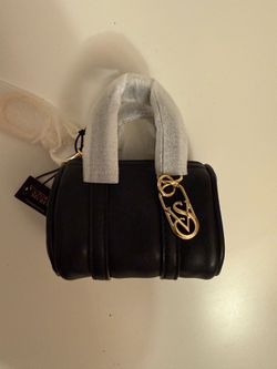 Victoria Secret Small Duffel Bag so cute