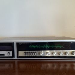 Vintage Motorola Stereo Receiver w/ 8-Track Player – Retro Hi-Fi AM/FM 