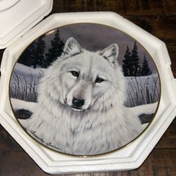 Lone Wolf Plate