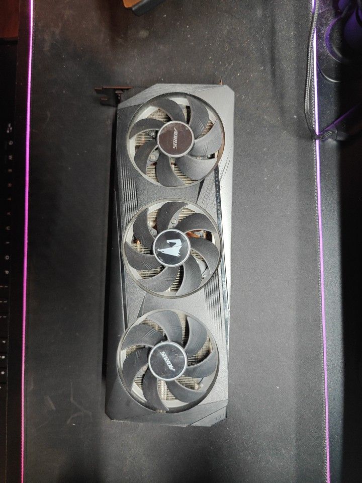 EUC Gigabyte AORUS GeForce RTX 3060 Ti Elite 8GB GPU Graphics Card Original Box