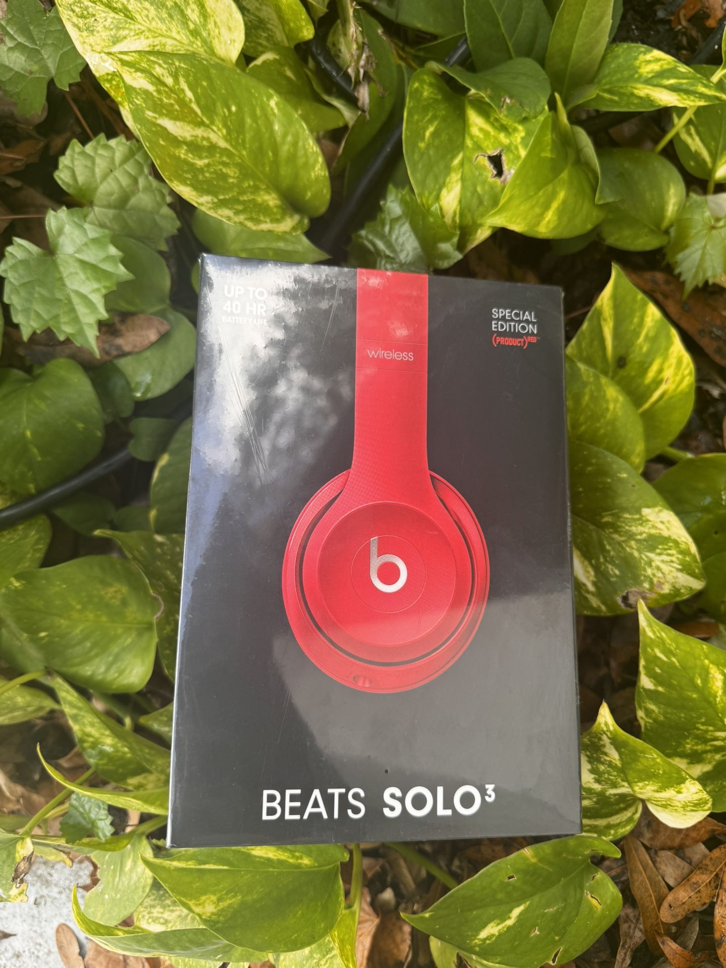 Brand New Beats Solo 3