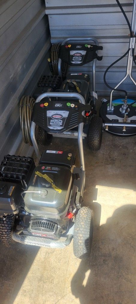 Simpson PRO SERIES PRESSURE WASHERS