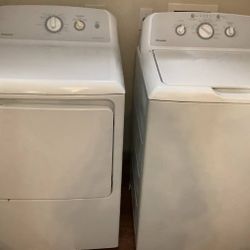 Hotpoint ELECTRIC WASHER DRYER SET 